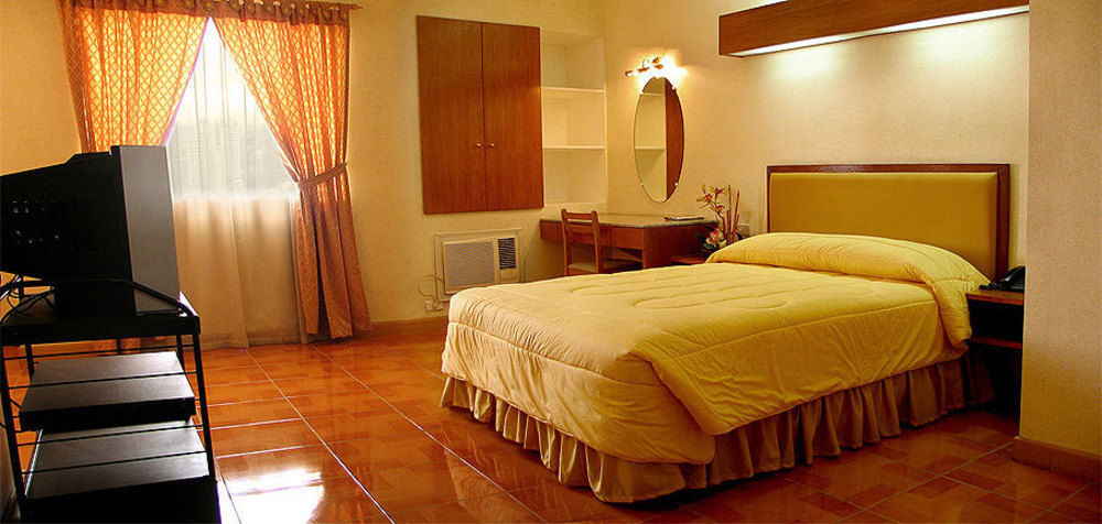 Taft Tower Hotel Manilla Buitenkant foto